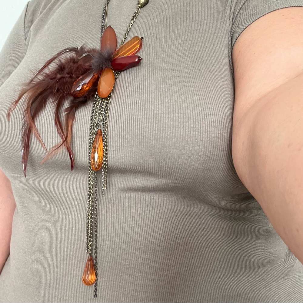 Long statement necklace - Picture 4 of 6